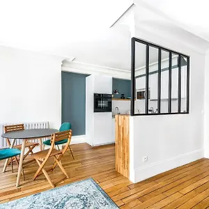 apartment-de-la-bourdonnais-by-byour-home.fr-paris.fr/